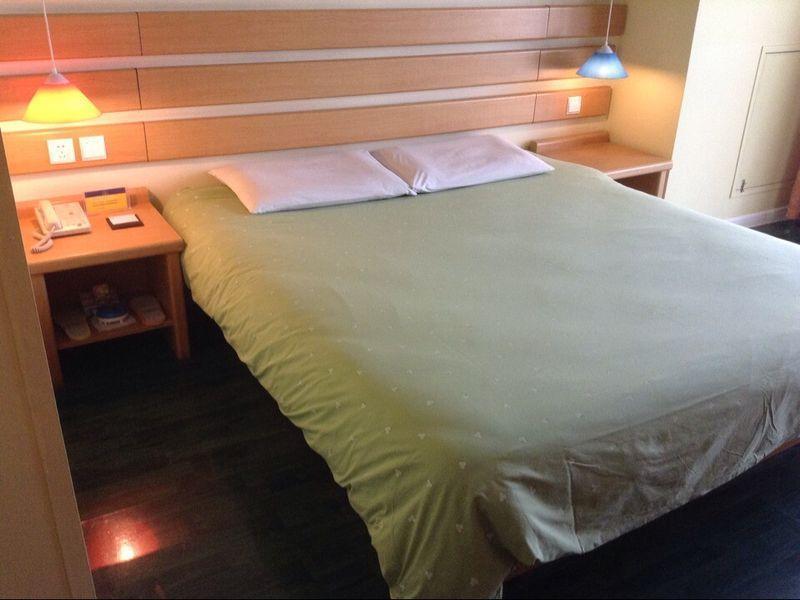 Home Inn Hangzhou Xiasha Wenyuan Road Mass Media College Bagian luar foto